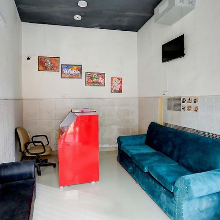 Hotel O Tilak Hotel 24 Sector 27 Near By Vinayak Hospital Gali No-6 Noida Exterior photo