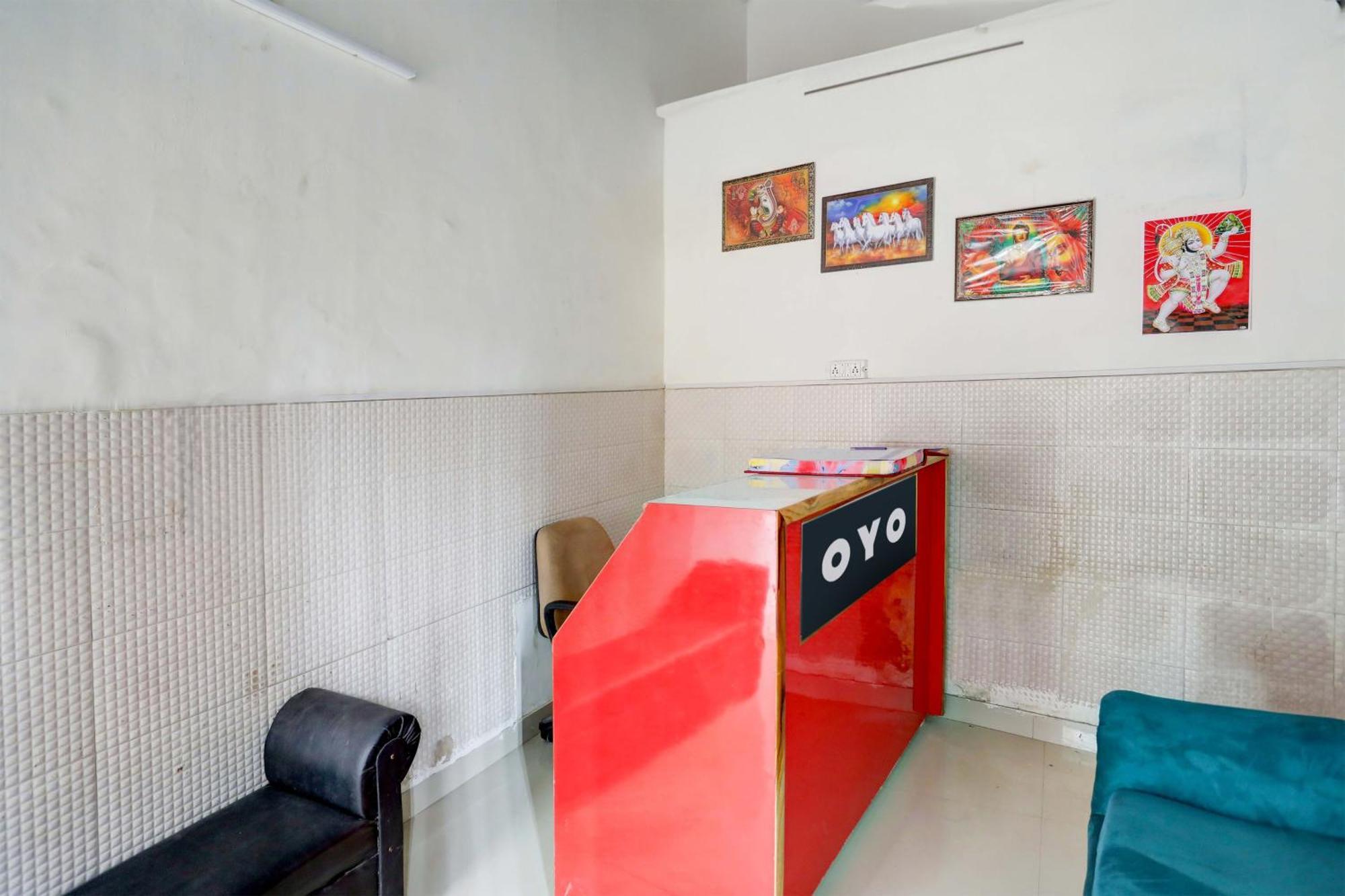 Hotel O Tilak Hotel 24 Sector 27 Near By Vinayak Hospital Gali No-6 Noida Exterior photo